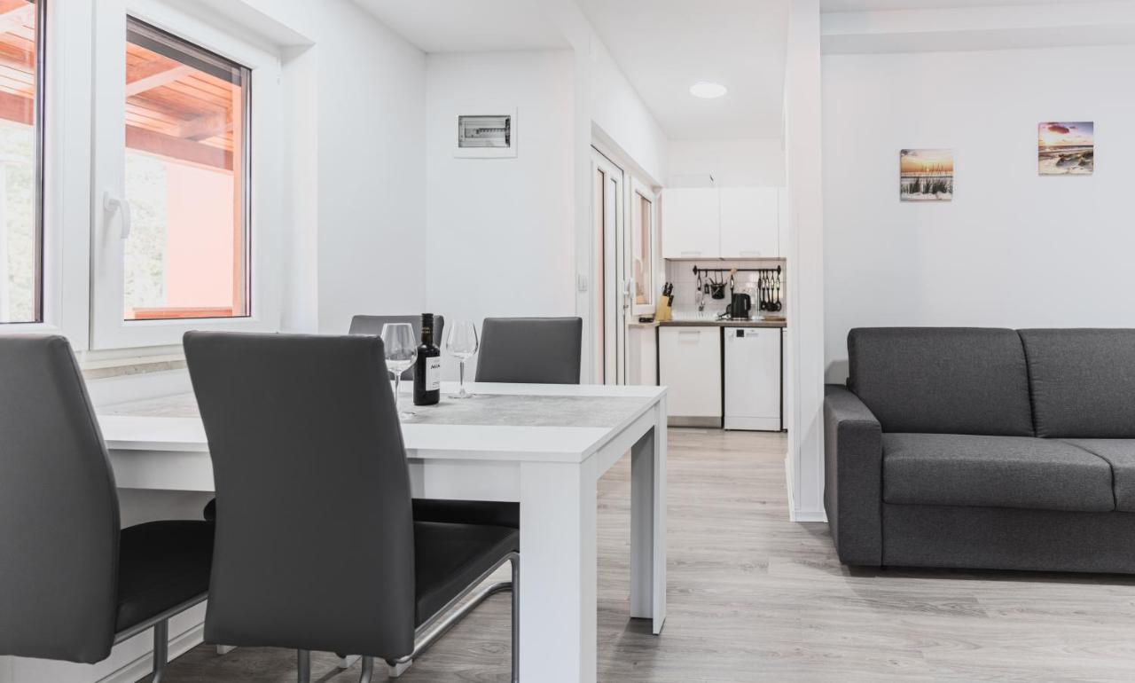 Apartments Marancin Умаг Экстерьер фото