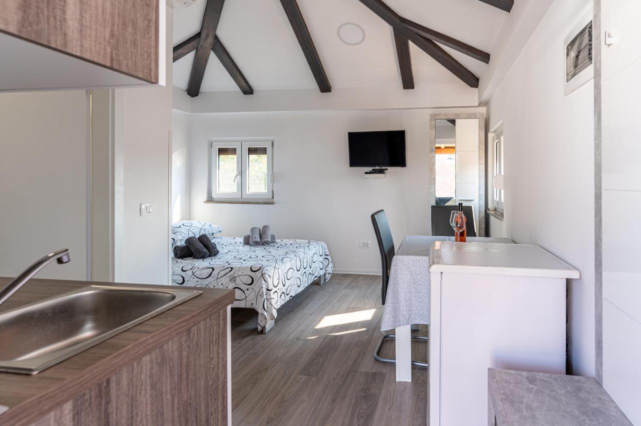 Apartments Marancin Умаг Экстерьер фото