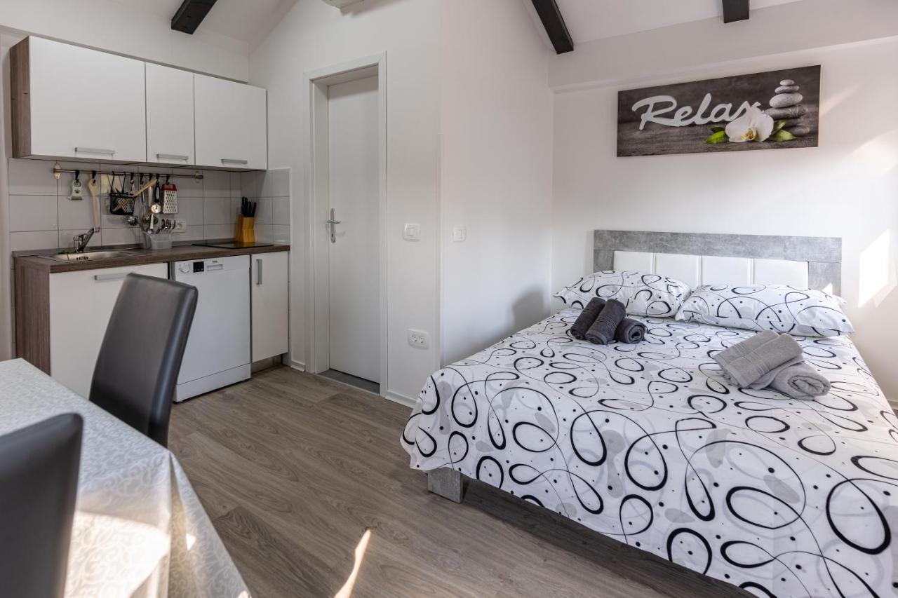 Apartments Marancin Умаг Экстерьер фото