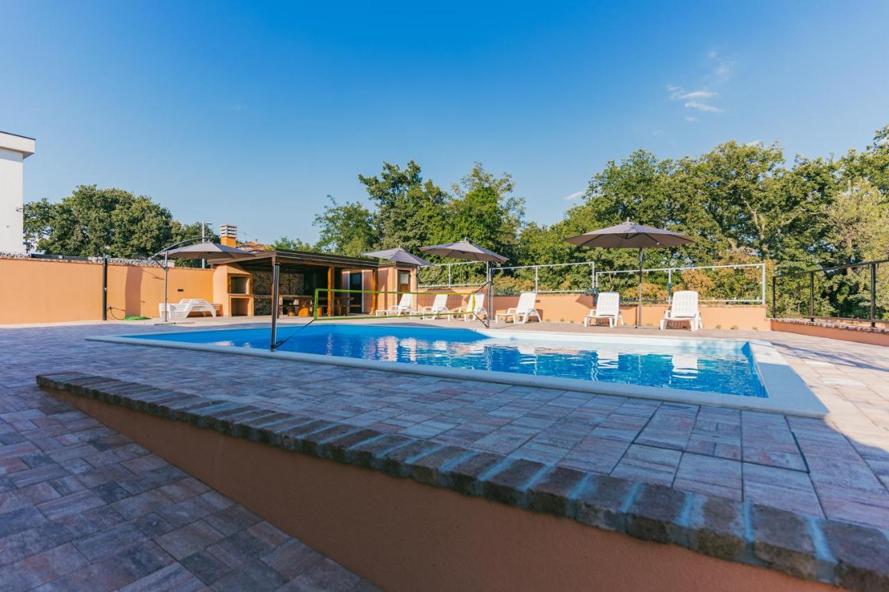 Apartments Marancin Умаг Экстерьер фото
